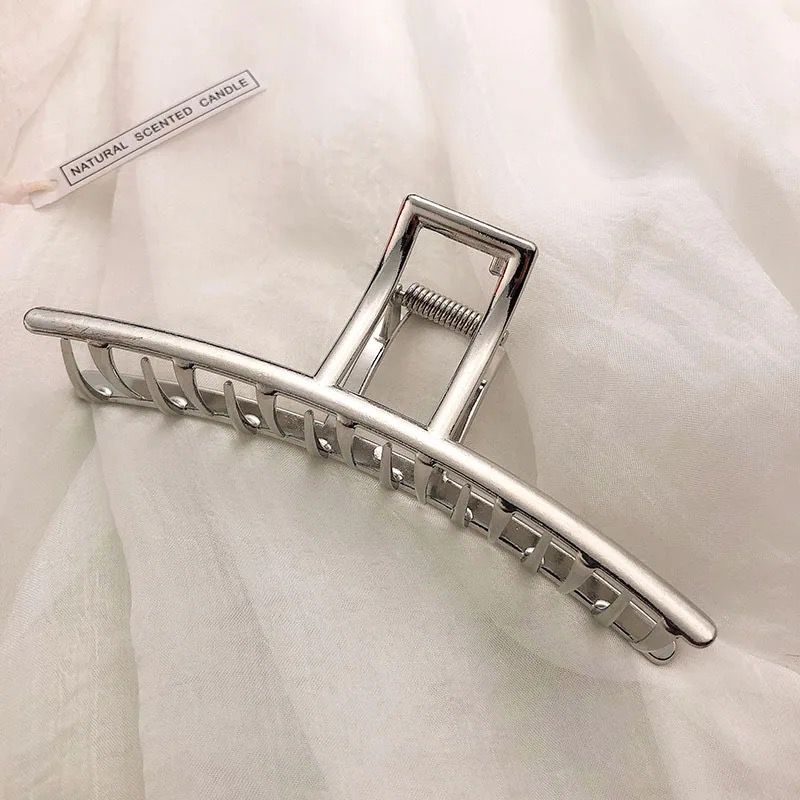 Presilha de Cabelo Prata, Para Noivas Madrinhas e Festas, Garra de Metal - Prendedor de Cabelo Forte