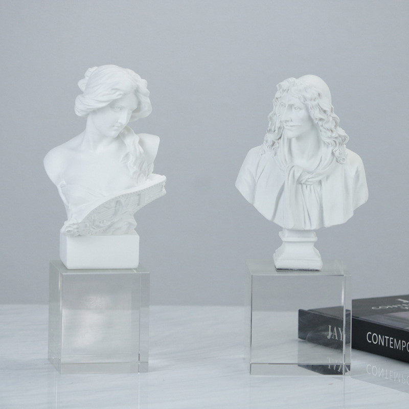 Modern minimalist sculpture figure resin ornament for living room, study, bookshelf, model room, Milanese fashion light