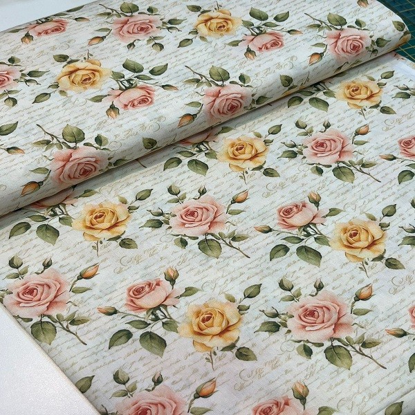 Tecido Tricoline Digital Floral e Escrita Vintage