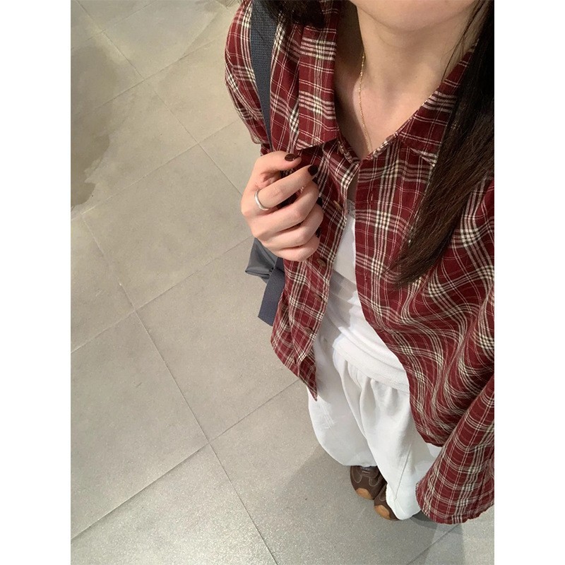 Retro Red Plaid Shirt for Women, Loose and Casual Long-Sleeve Shirt Jacket for Autumn