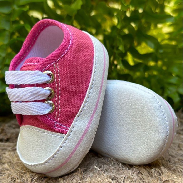 Tênis Sapatinho de Bebê Rosa Pink Fúcsia Liso para Recém Nascido Menina