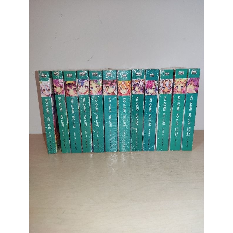 Novel No Game No Life volumes 1 ao 10 (Lacrados) + Practical War Game!
