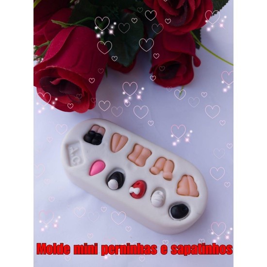 Molde De Silicone Para Biscuit Mini Perninhas E Sapatinhos - Artes Da Cris