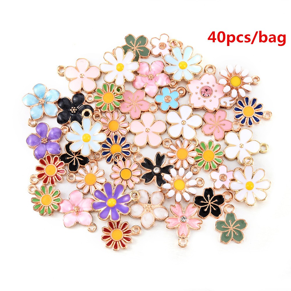 Novos 40 Pcs/saco Pingentes de Flores Margarida de Ligação Metálica Colorida em Esmalte Misturado Acessórios DIY