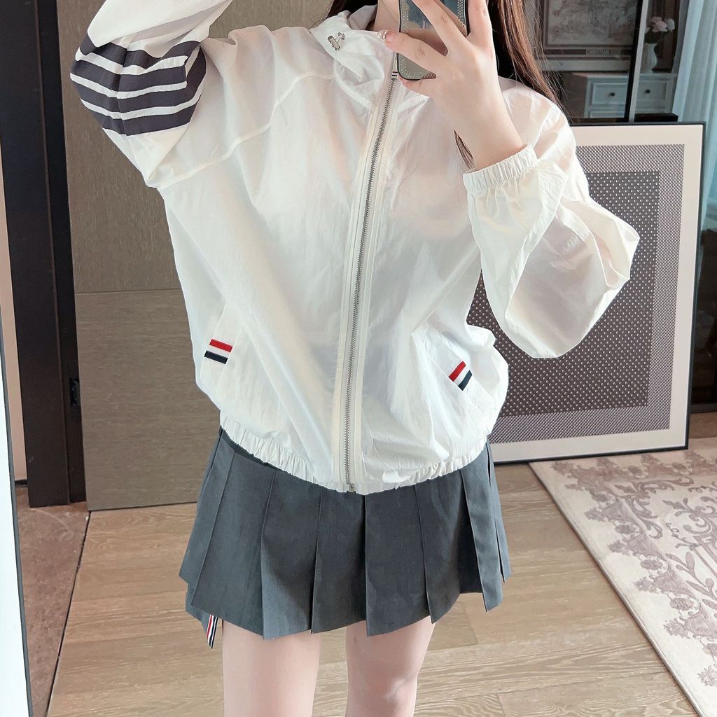 MTHT New summer collection: women's lightweight, four-stripe, hooded sun-protective cardigan with long sleeves, loose fi