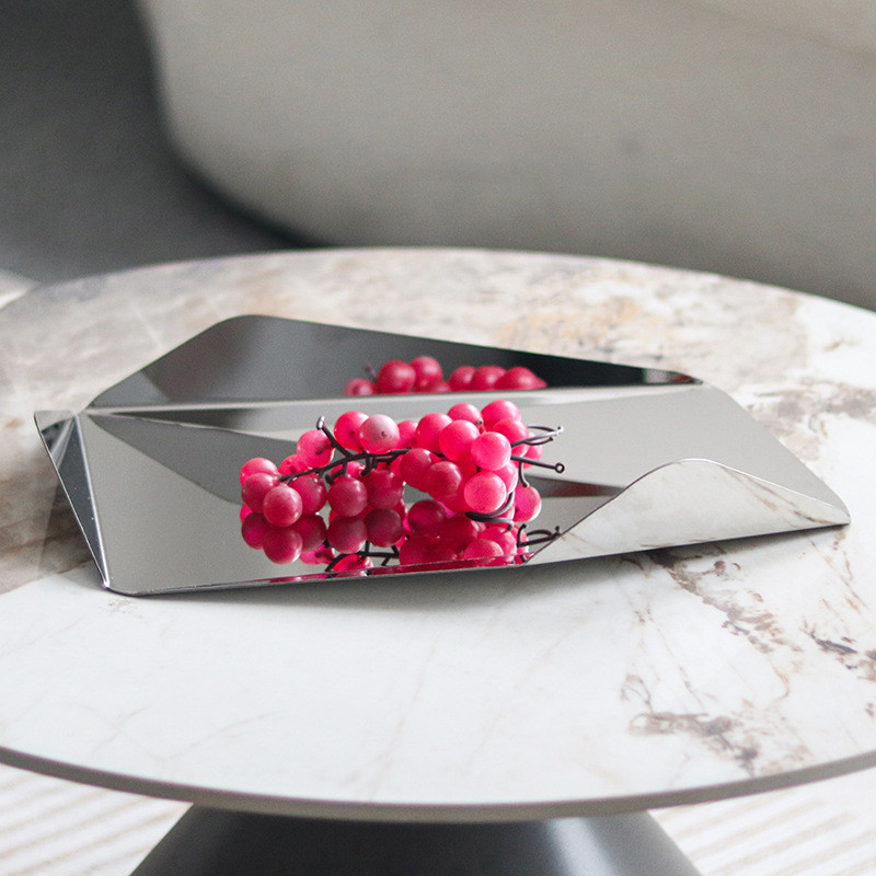 Abstract folding fruit tray ornament, candy tray for living room, creative metal nut and dried fruit snack storage tray
