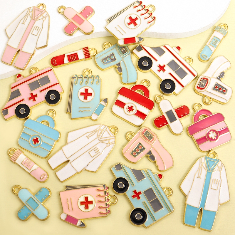 10 Peças Amuletos De Liga De Óleo Por Gotejamento Com Tema Internacional Do Dia Das Enfermeiras-Uniforme De Ambulância/M