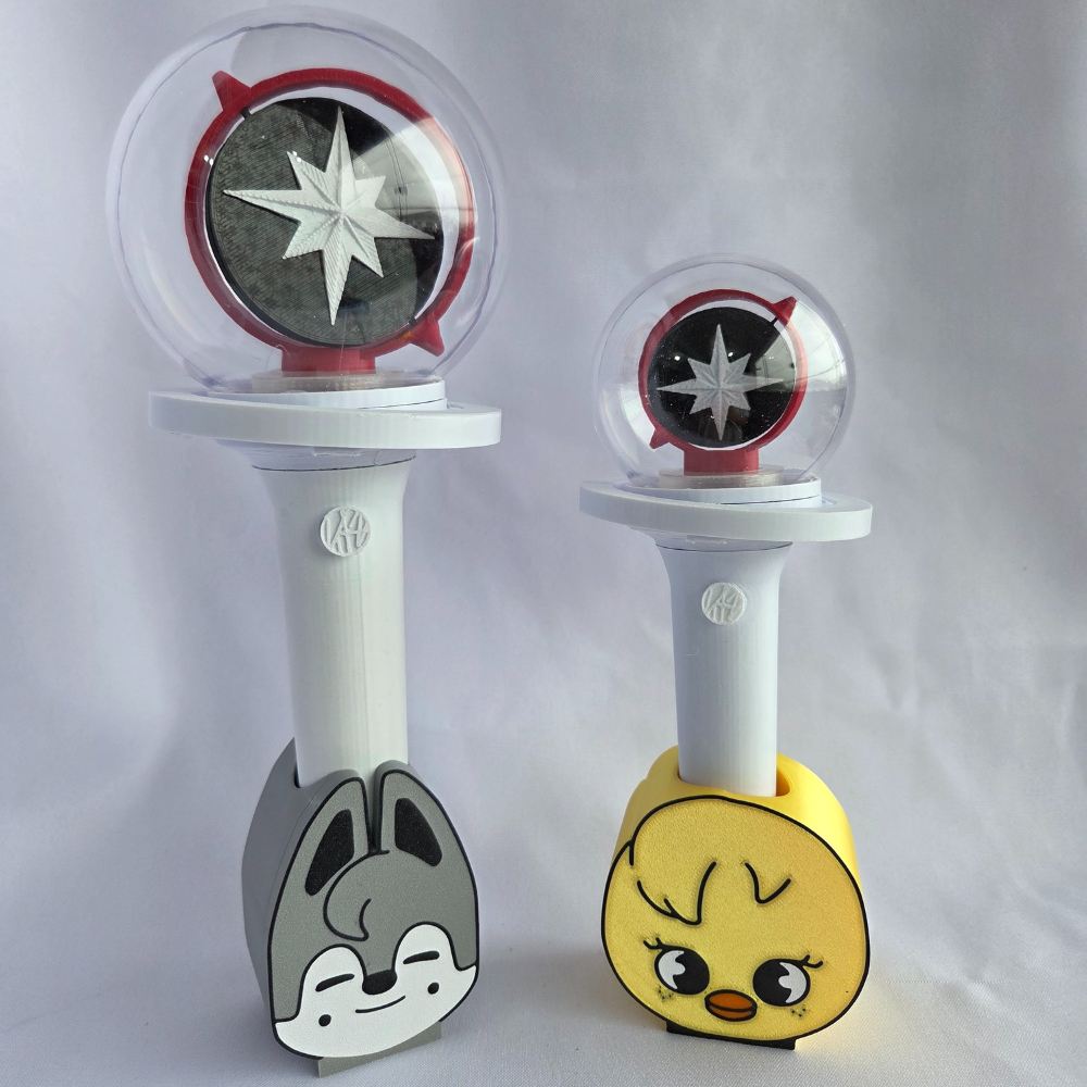 Suporte / Expositor SKZOO para Lightstick do Stray Kids