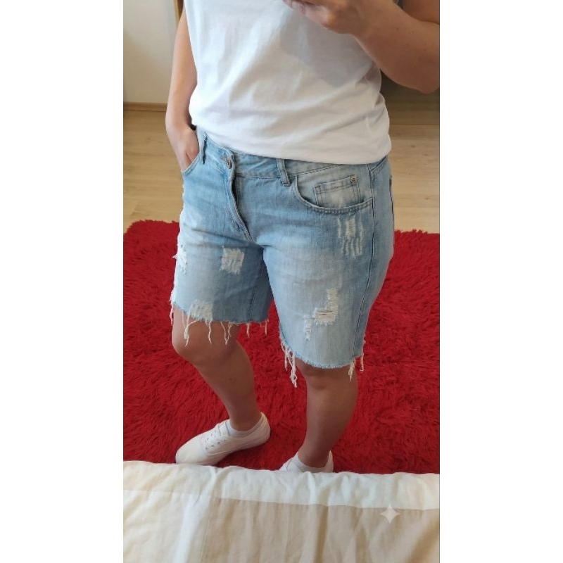 BRECHO Bermuda Jeans Clara - Tamanho 46 - Sem Lycra