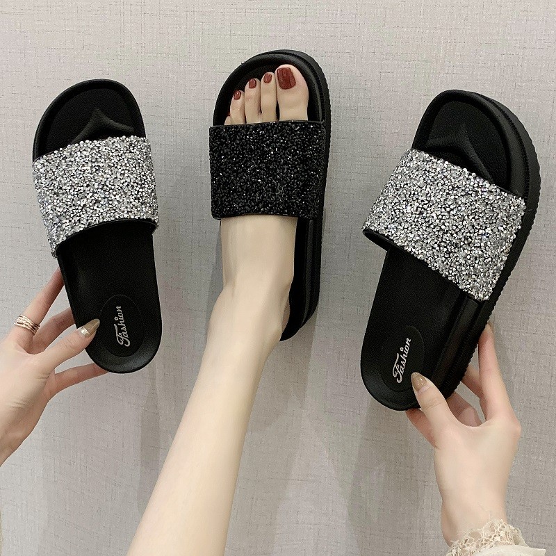 Chinelos femininos ao ar livre moda influenciador All-Match 2026 novo estilo verão interior antiderrapante lantejoulas d
