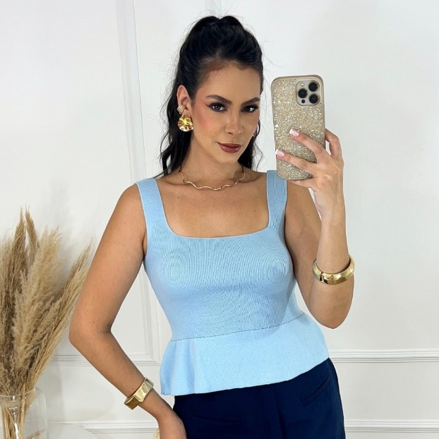 Blusa Regata estilo bata, batinha com alça larga decote quadrado tricô, top feminino delicado verão tricot modal