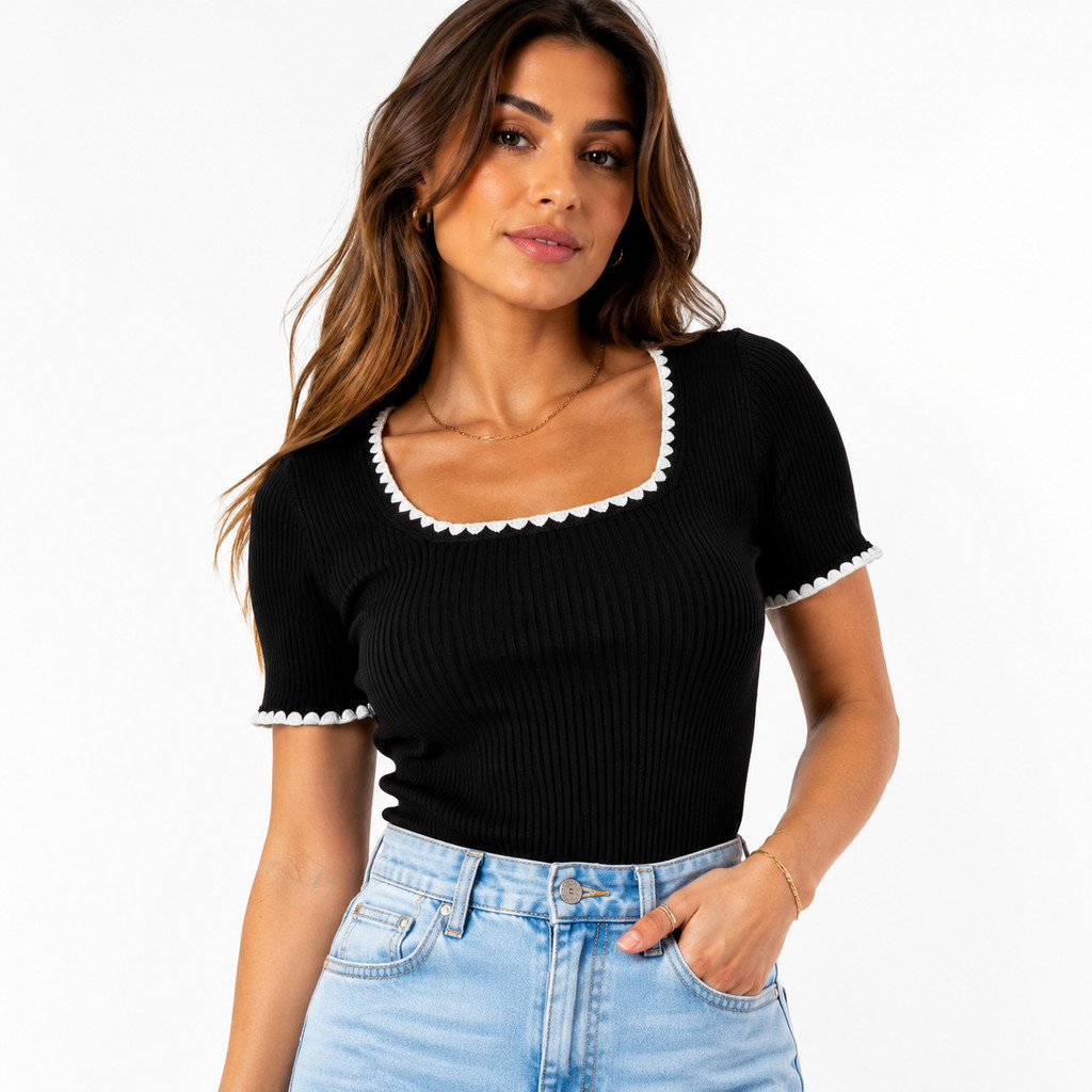 Blusa Feminina Tricô Canelado Manga Curta Gola Quadrada Bicolor Casual Elegante