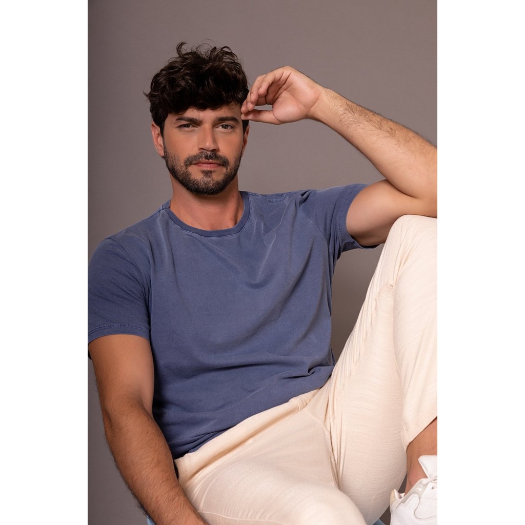 Camiseta Estonada Azul Marinho