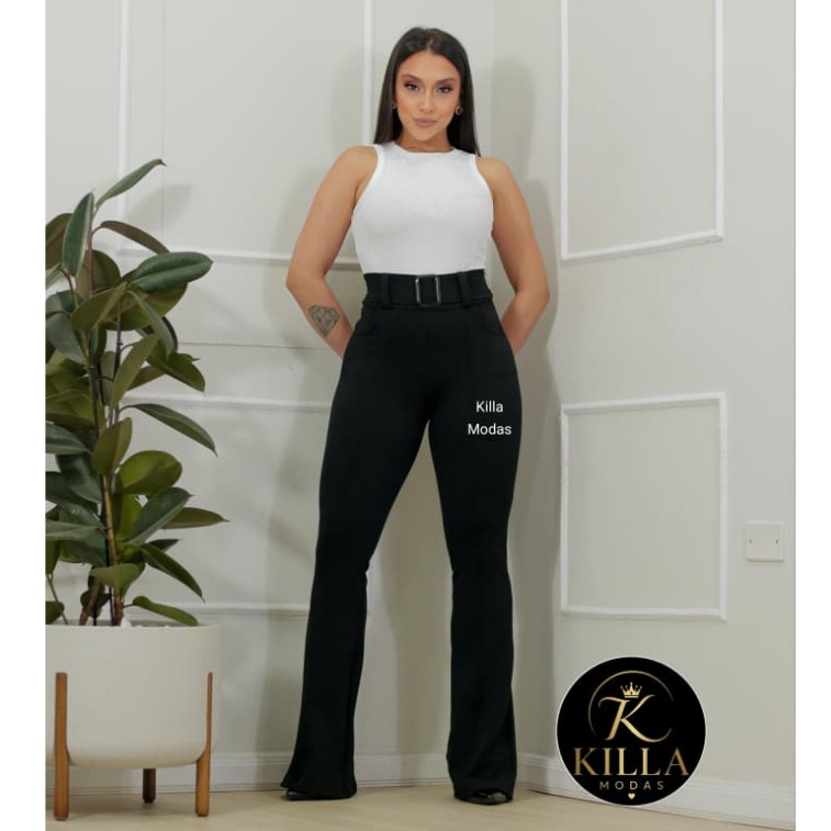 Calça flare boca de sino em malha crepe cintura alta