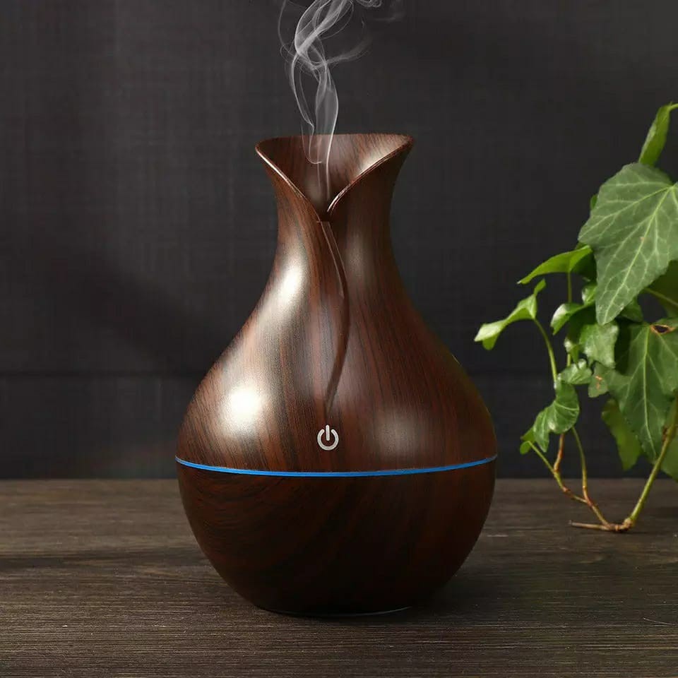 Umidificador e Aromatizador Formato Vaso De Madeira Difusor Ultrassônico Com Led Colorido Usb
