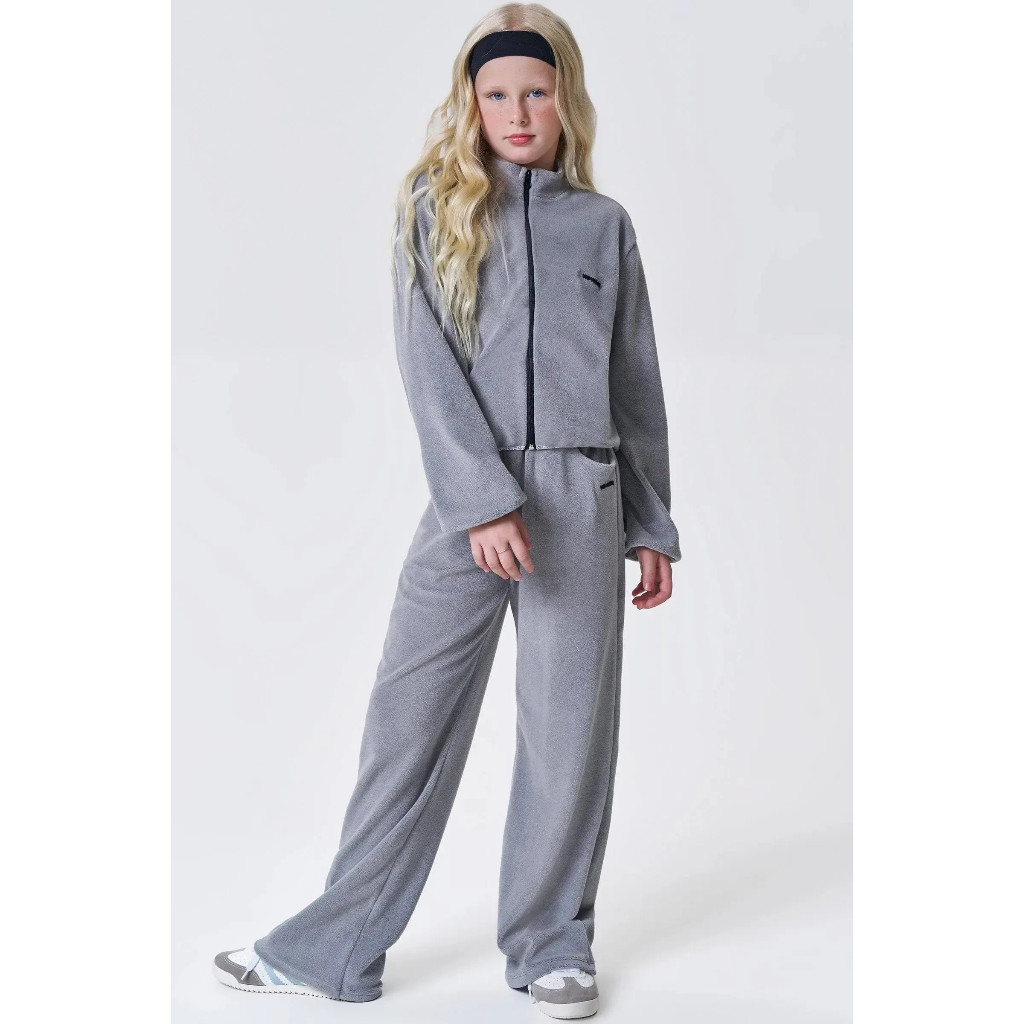 CONJUNTO DE JAQUETA BOXY E CALÇA WIDE LEG COM ELASTANO EM FLEECE VIC&VICKY TEEN MENINA CINZA SOFT
