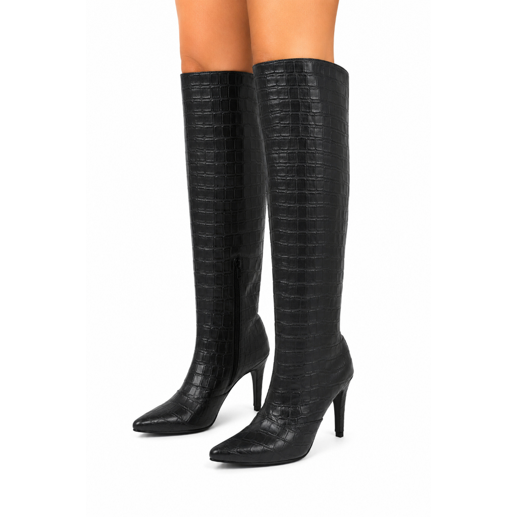 Bota Feminina Clássica Salto Fino Cano Alto 1715 Croco Preto Fosco NUMERO 33 PROMOÇÃO