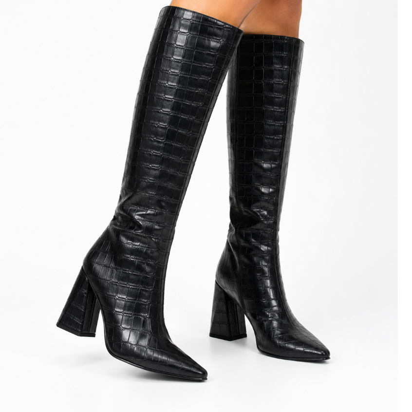 Bota Feminina Cano Longo Salto Triângulo Clássica Croco Preto Flor da Pele 23020 PROMOÇÃO