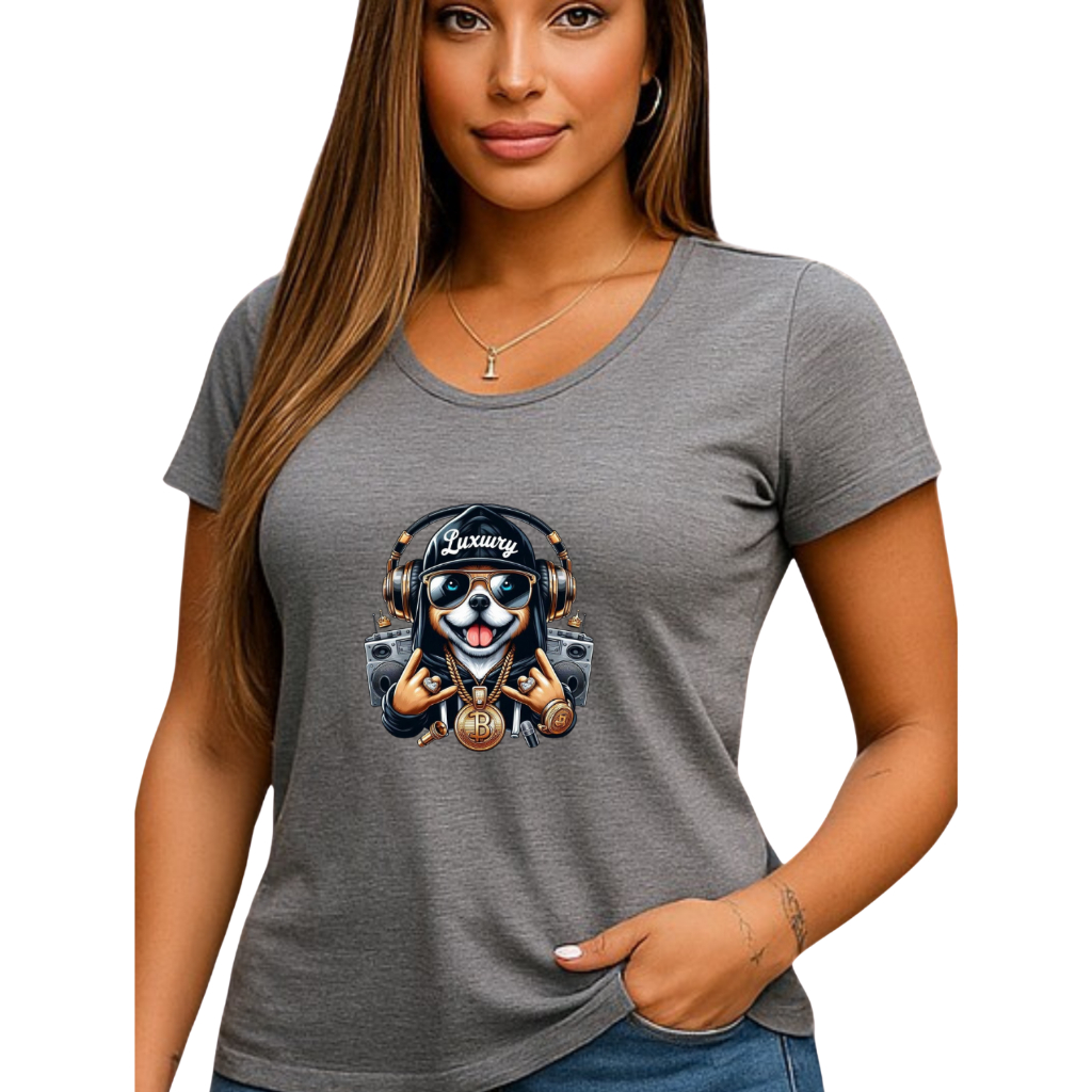 Blusa feminina manga curta, estampada Dog Luxury