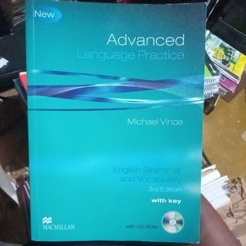 Livro - Advanced Language Practice - English Grammar and Vocabulary - Michael Vince