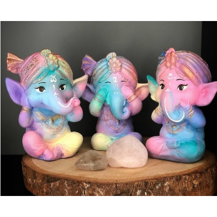 Trio de Ganeshas baby tay day coloridos escultura de gesso lar elefantes buda budista esotérico