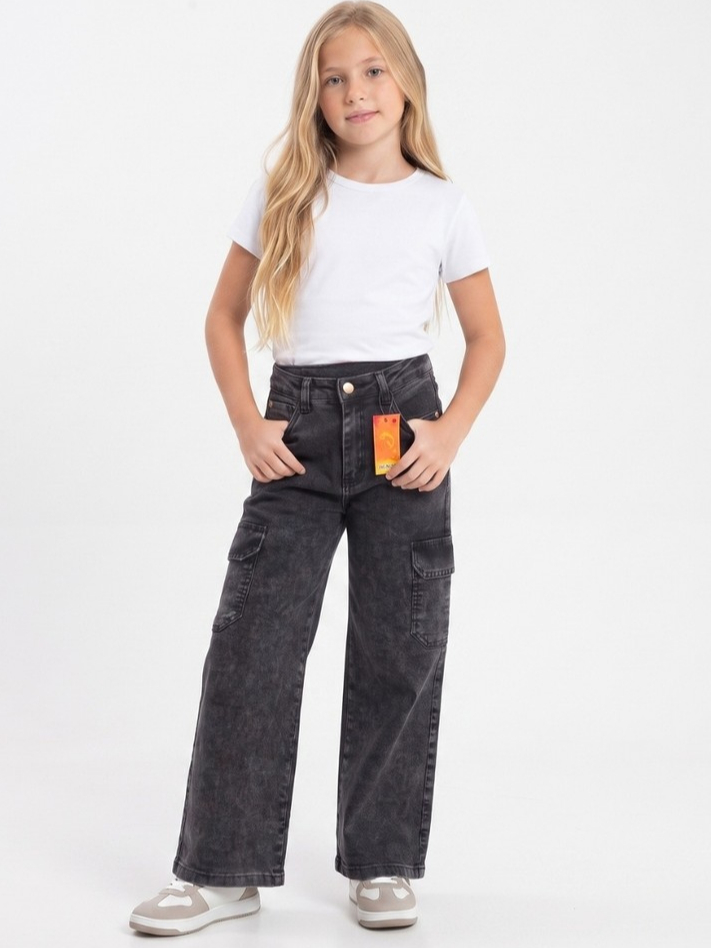 Calça Jeans Infantil Juvenil Feminina Flare Criança Boca de Sino Azul Escuro Estonada Cintura media com Bolsos.