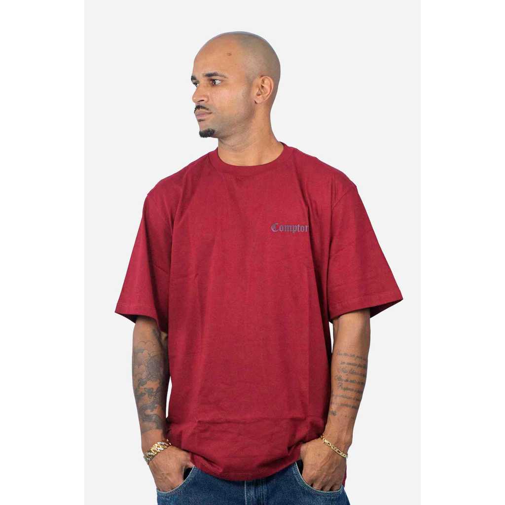Camiseta Compton Oversized Refletiva Luminous Vinho