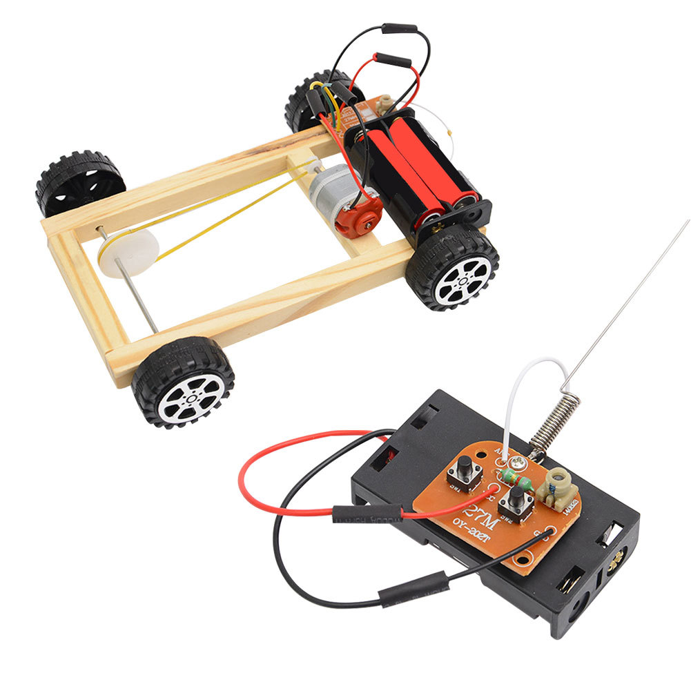 Wood DIY Assembly 4WD RC Kit De Modelo De Veículo Com Controle Remoto Para Crianças Brinquedo Infantil