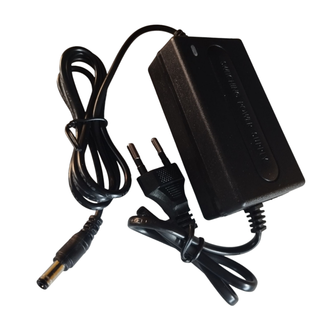 Carregador p/ Bateria de ion de lithium 36v/36vf Aparador De Grama Roçadeira