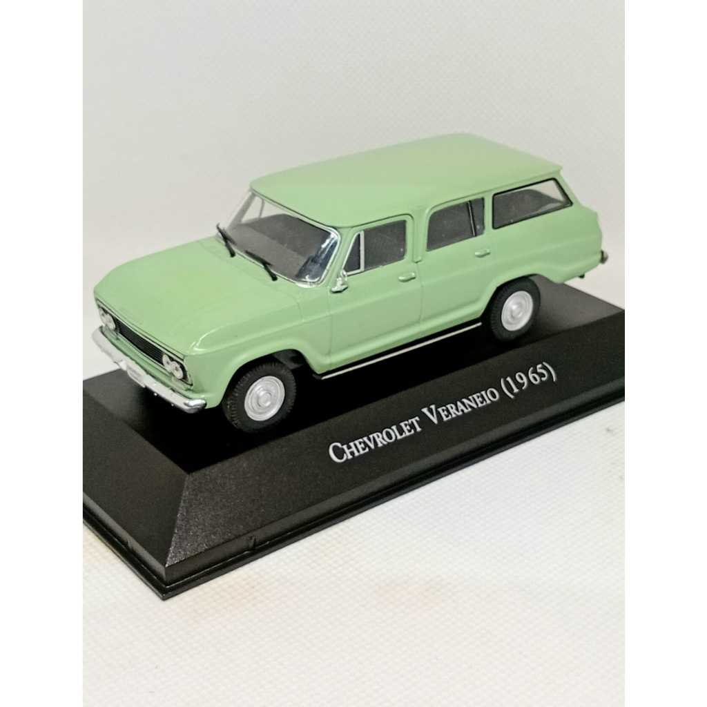 Miniatura Chevrolet Veraneio 1965 (1:43)
