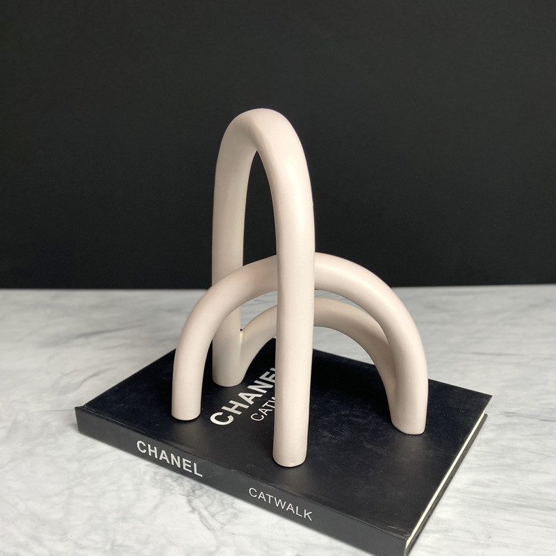 GMUG Nordic minimalist geometric curved creative sculptures, bookcases, wine cabinets, soft decorative items, display pi