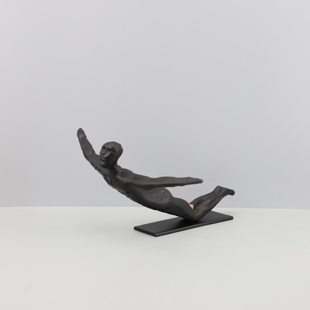 OAJU Nordic-style creative minimalist metal black figure sculpture, decorative piece for living room, entryway, bedroom,
