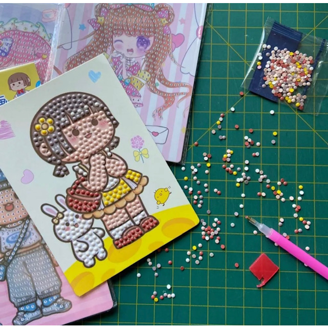 Pintura de diamantes - Diamond Painting DIY - Meninas fofas e Anime  - Kawaii - 13 x17,5 cm