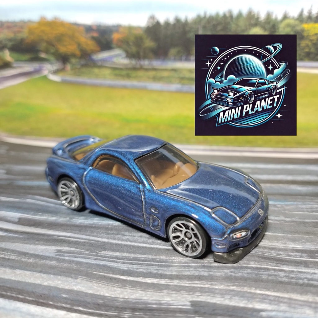 Hot Wheels Mainline '95 Mazda RX-7 First Edition Mini Planet