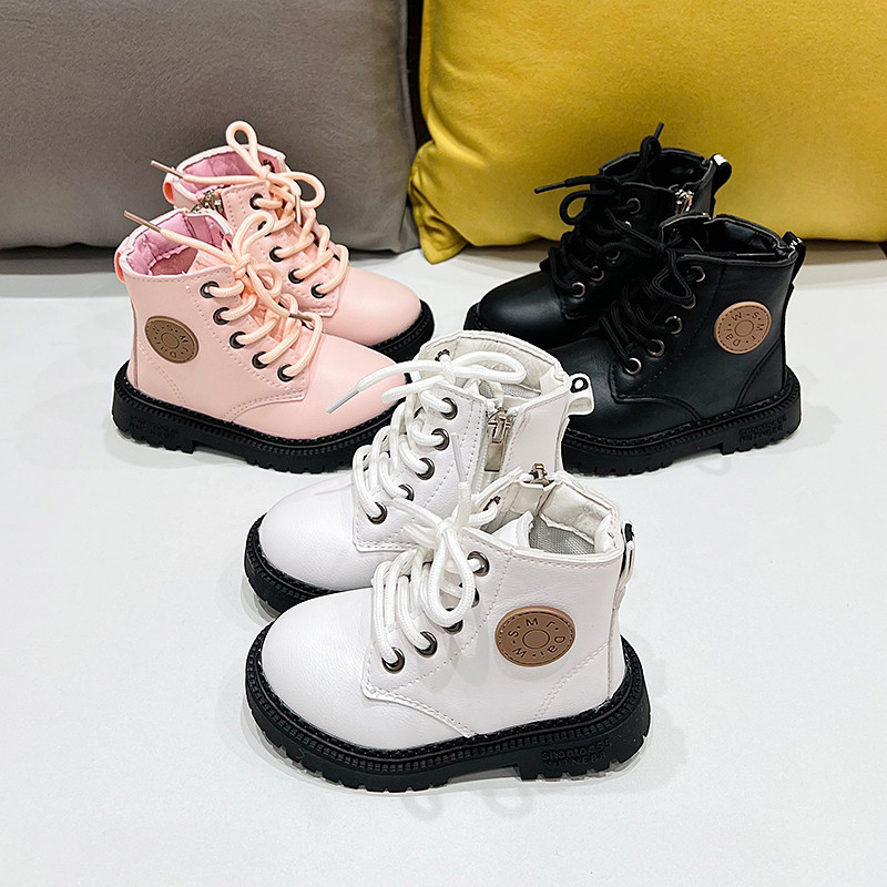 2-5 anos de idade 3 bebê Martin botas 2025 outono inverno meninas botas de couro sola macia alta superior versão coreana
