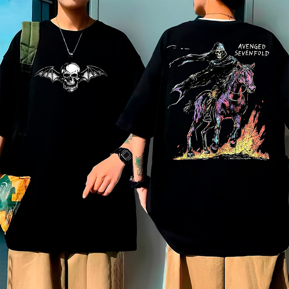 Camiseta Preta Unisex, Design com Cavalo e Imagens de Fogo, Textos 