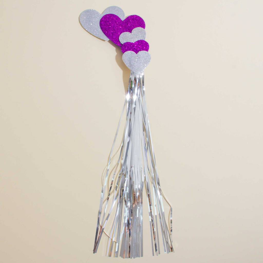 Presilha Ear Cuff Carnaval Corações Roxo E Prata Com Fitilho  -