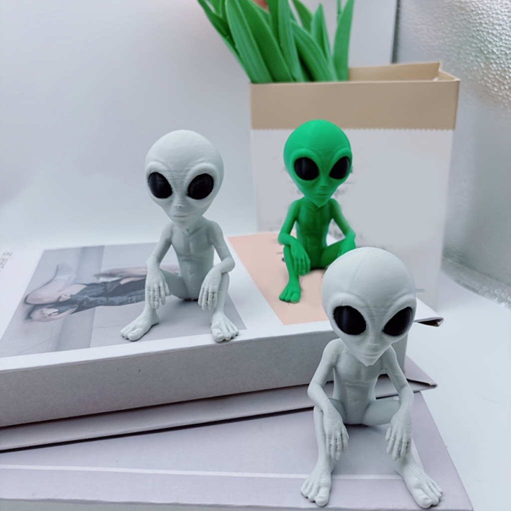 Garden Alien Statue Desktop Decoration 3d Printed Funny Sci-fi Ufo Figurine Sitting Sculpture for Home Office Shelf Work