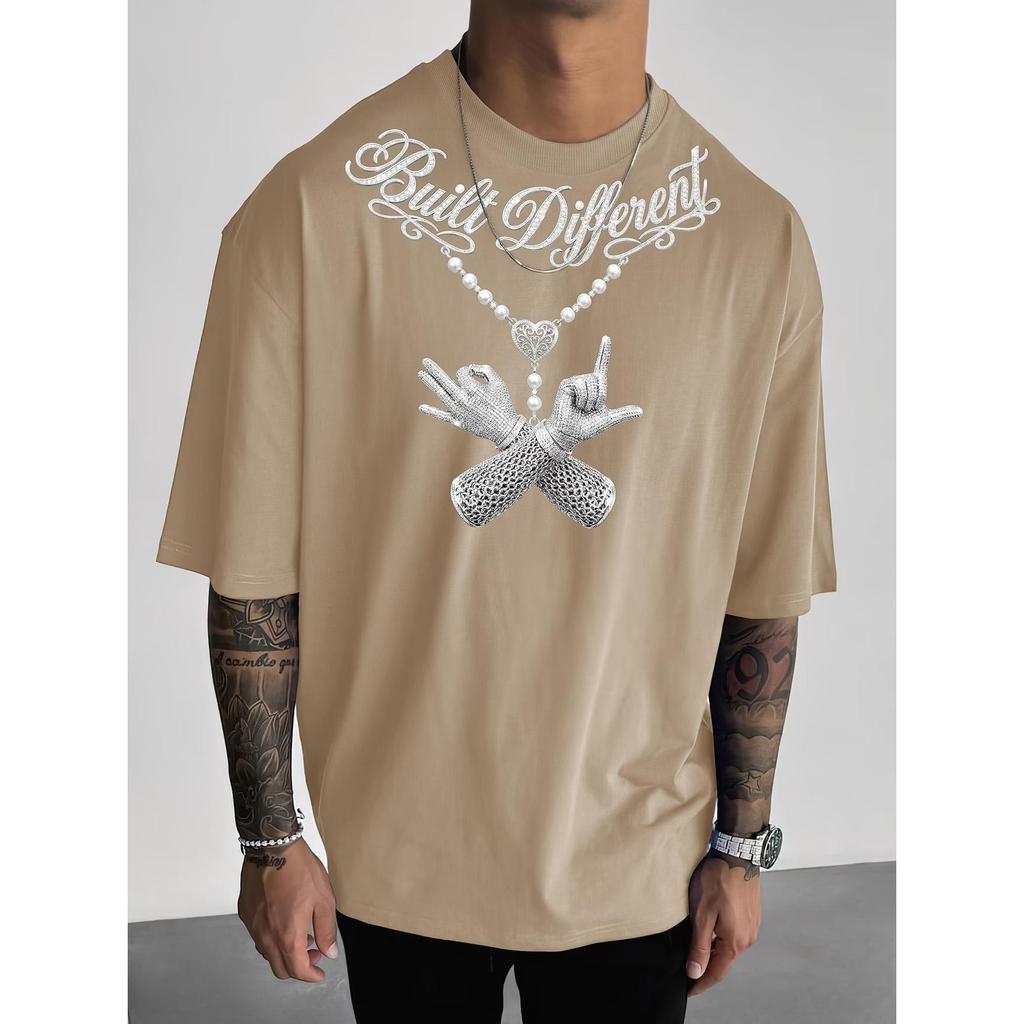 Camiseta Masculina Streetwear Algodão Penteado Infantil Adulto Plus Size Estampa Built Different Gola Mão Mega Estiloso