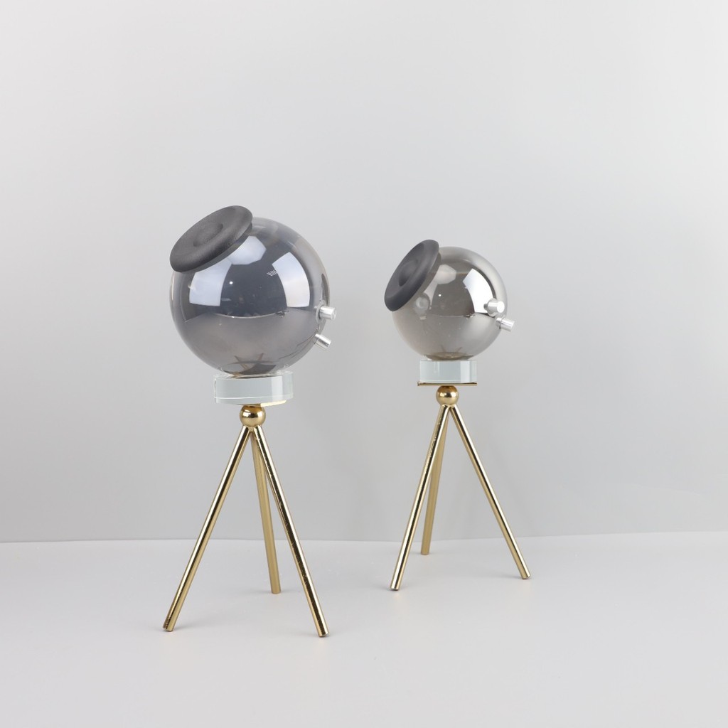 41ND Nordic-style creative ashtray crystal round speaker-shaped decorative piece, suitable for living room TV cabinets,