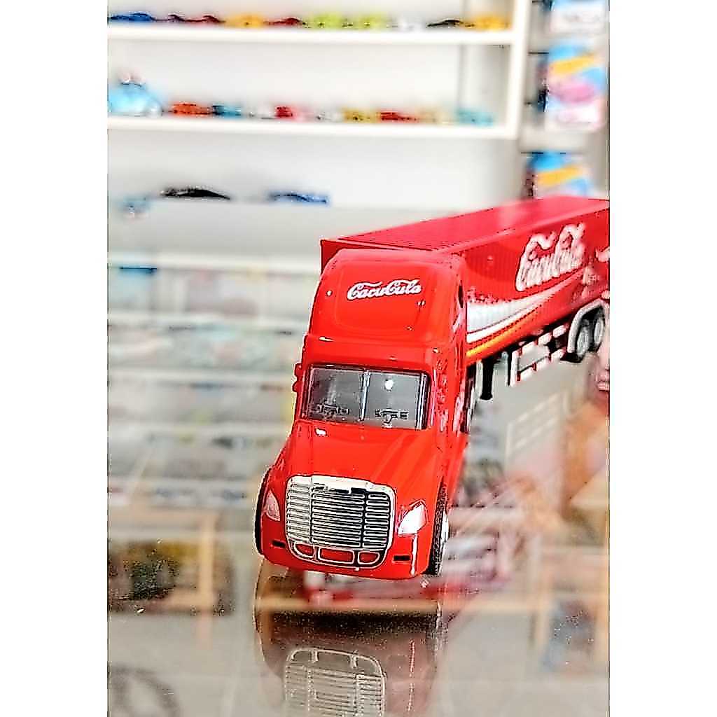 Miniatura Escala 1/68 Kenworth Baú Tipo Coca-Cola,Tipo Gulf ou Tipo Shell