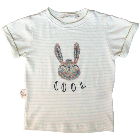 Camiseta Infantil Com Estampa De Coelho Escrito Legal Tecido Premium 100% Algodão