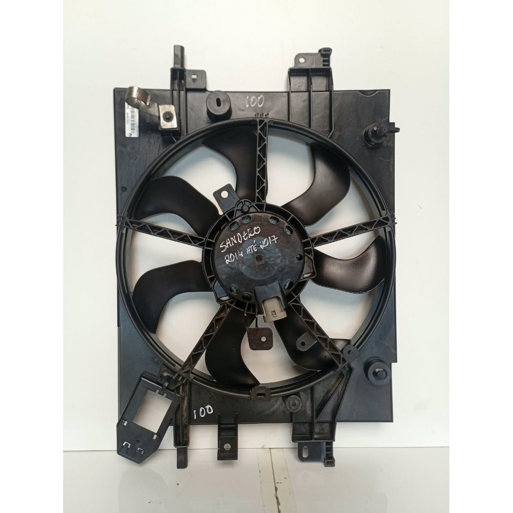 Defletor Radiador para Renault Logan Sandero 14-22 Original