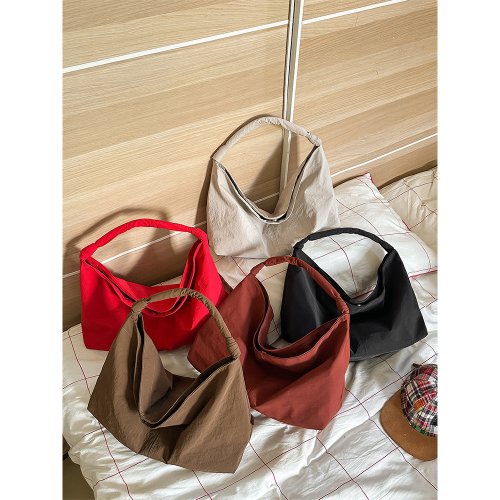 T Trendy Cool Hong Kong Style Bolsa balde de um ombro de grande capacidade Estilo preguiçoso Versão coreana All-Match Co