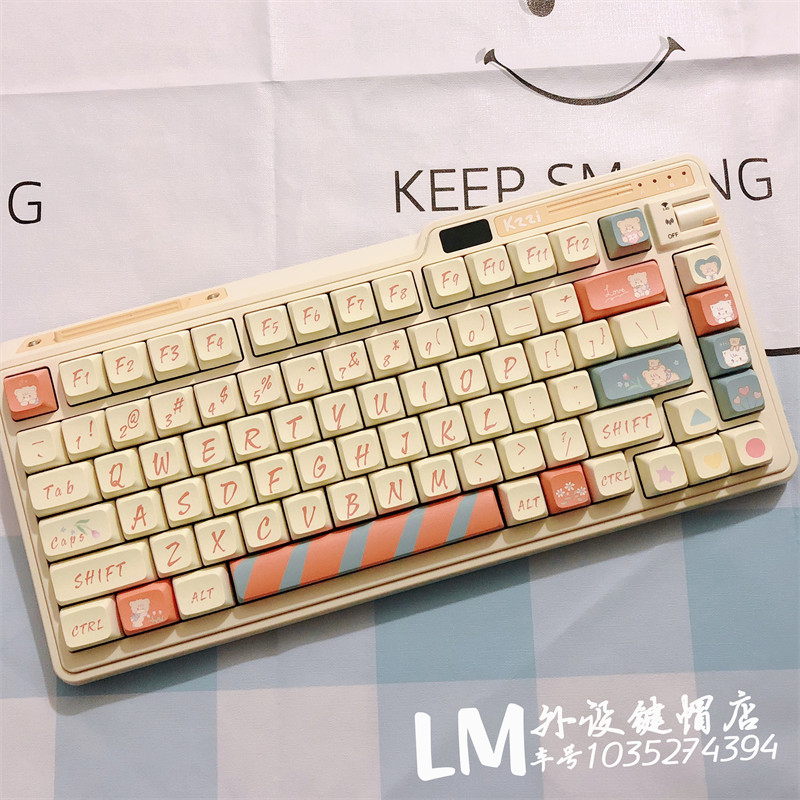 Ins Naughty Bear XDA Height Keycap PBT Sublimação de cinco lados LM Original 120 teclas adequado para todos os tipos de