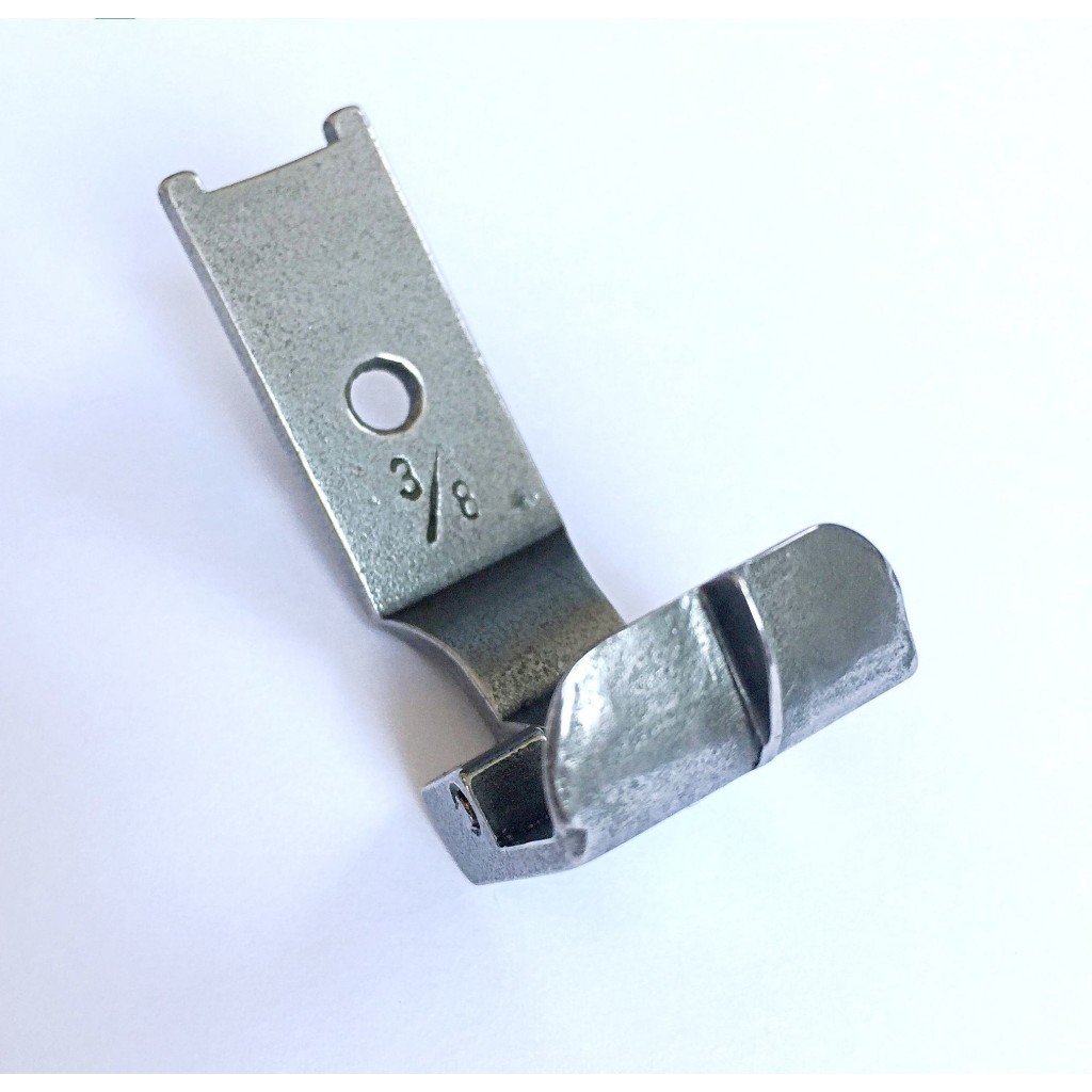 Pé Calcador para Máquina de Costura Boné Duas Agulhas com Guia 3/8 - Pro Ap Bronze