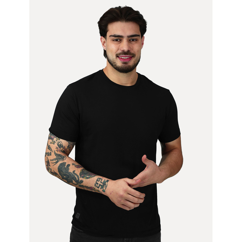 Camiseta K&J Black Travel Pack Tech Modal Preta