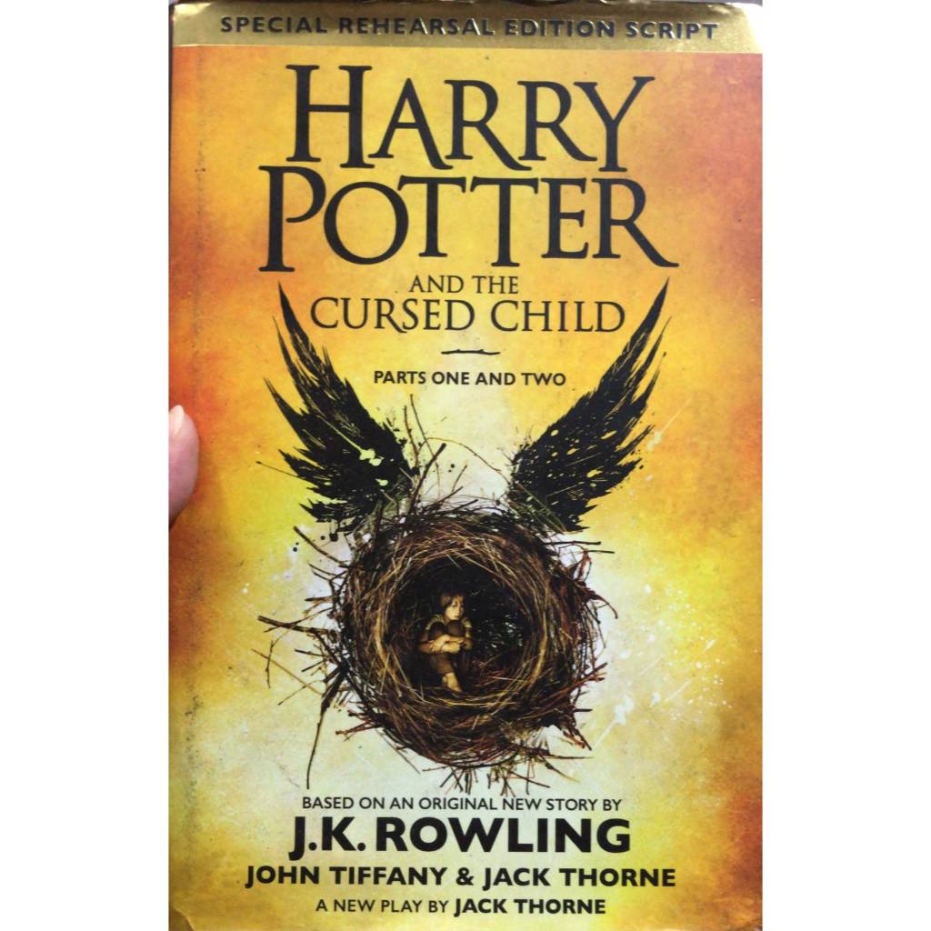 HARRY POTTER AND THE CURSED CHILD PARTS ONE AND TWO - JOHN TIFFANY (CAPA DURA EM INGLêS)