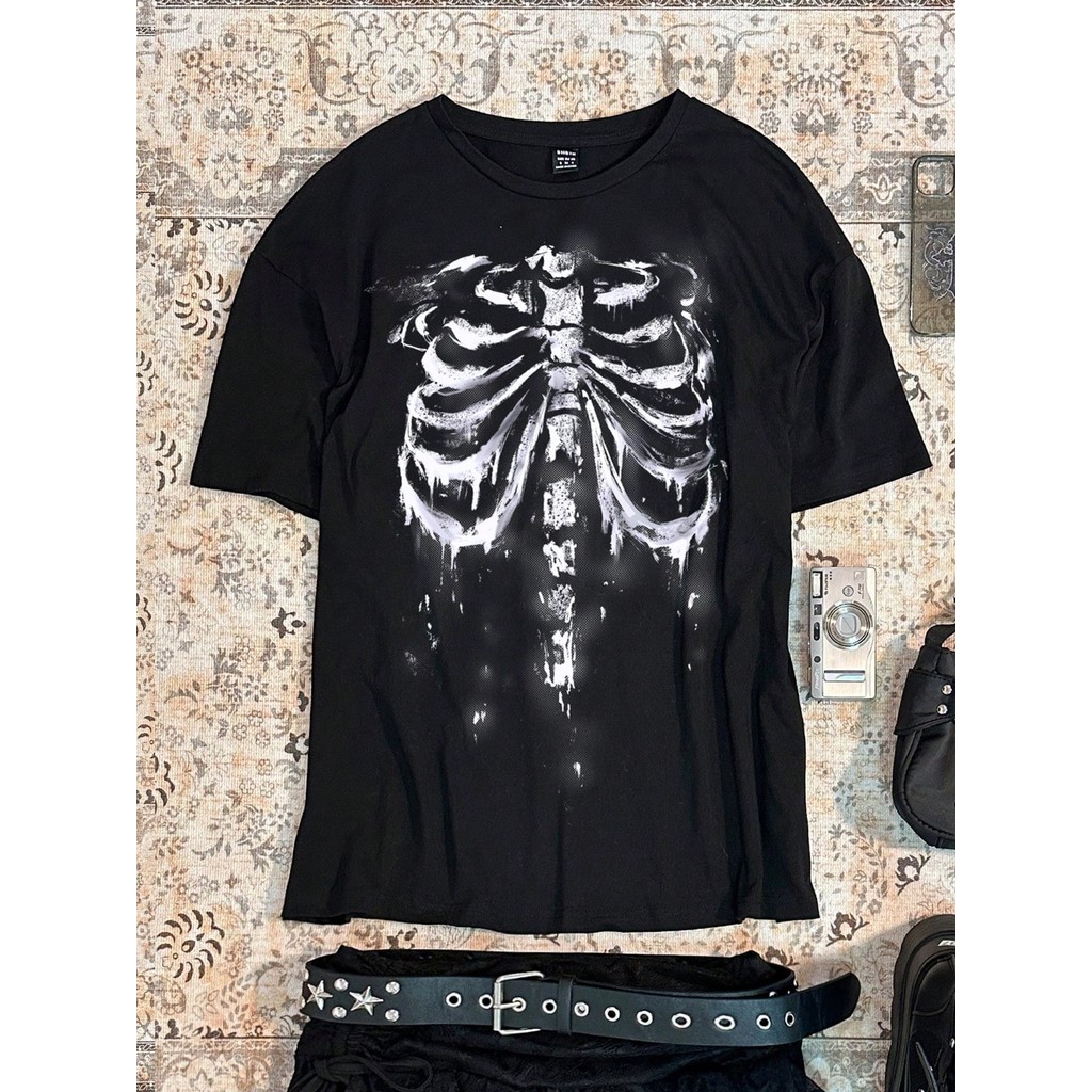 Camiseta Pullover Oversized Feminina Casual com Estampa de Estrela, Gola Redonda e Manga Curta Solta