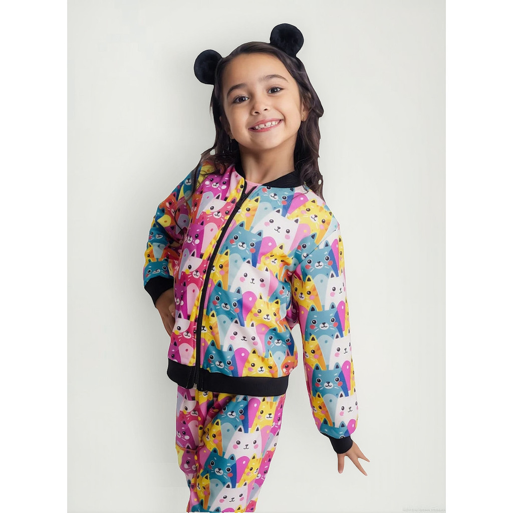 Jaqueta Infantil Colorida Menina Estampa Gatinhos em Moletom sem Felpa com  Punho e Barra.